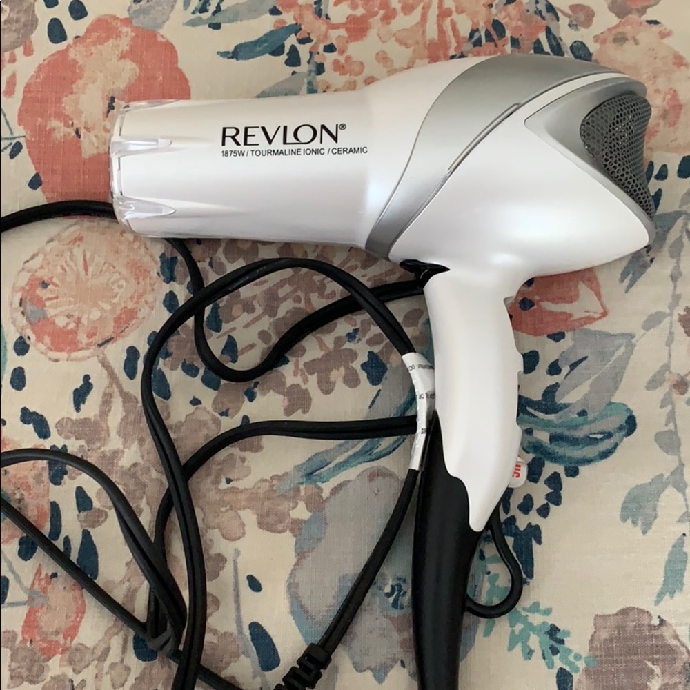 Revlon 1875W Tourmaline Ionic Ceramic Hair Dryer